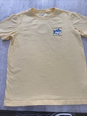 Southern Tide Pale Yellow Short-Sleeve Tee with Blue Fish Logo